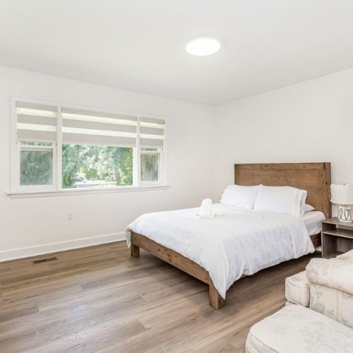Gorgeous Getaway in Grimsby - Bedroom (2)
