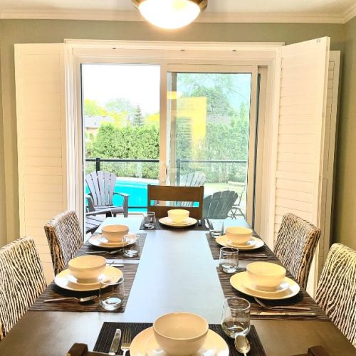 Your Cosy Retreat in Oakville - Dinning Room